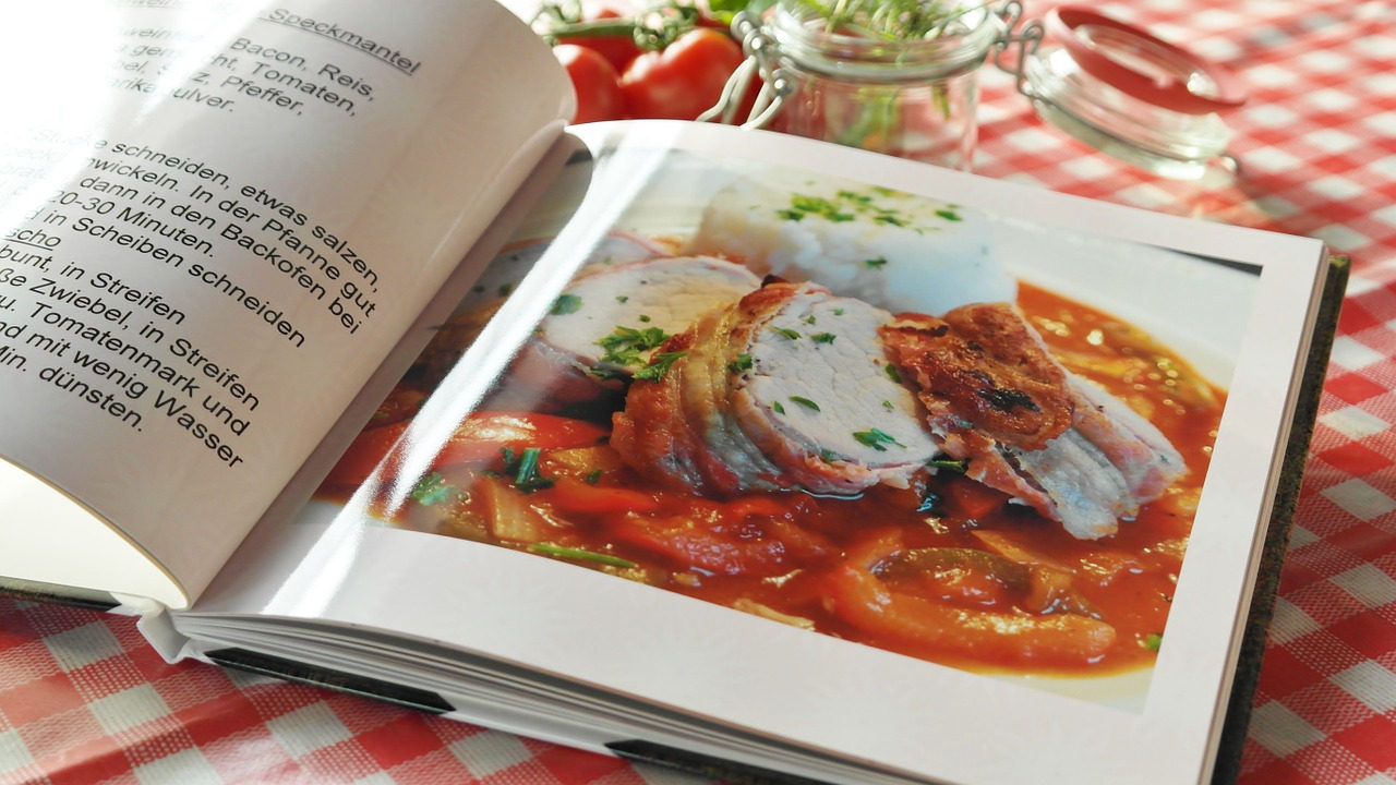 Το βιβλίο μαγειρικής του σεφ Ρουσό